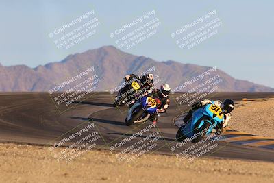 media/Dec-16-2023-CVMA (Sat) [[bb38a358a2]]/Race 13 Amateur Supersport Middleweight/